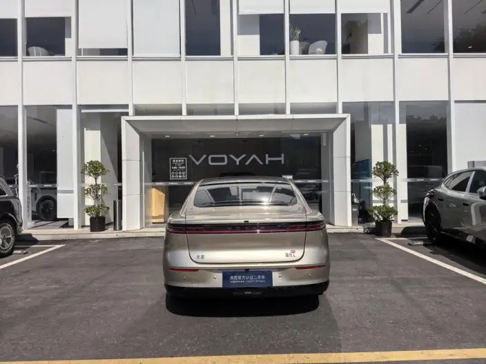 Voyah Pursuit L 2026 Model 4WD Ultra – фото 6