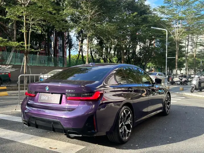 BMW 3 Series 2025 Model 330i 50th Anniversary Limited edition – фото 6
