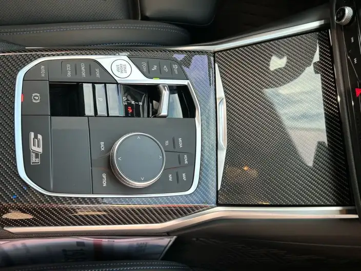 BMW 3 Series 2025 Model 330i 50th Anniversary Limited edition – фото 8