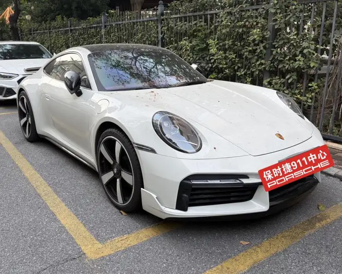 PORSCHE 911 2022 Model Carrera 3.0T – фото 3