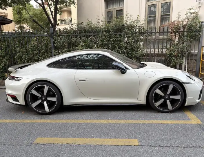 PORSCHE 911 2022 Model Carrera 3.0T – фото 6