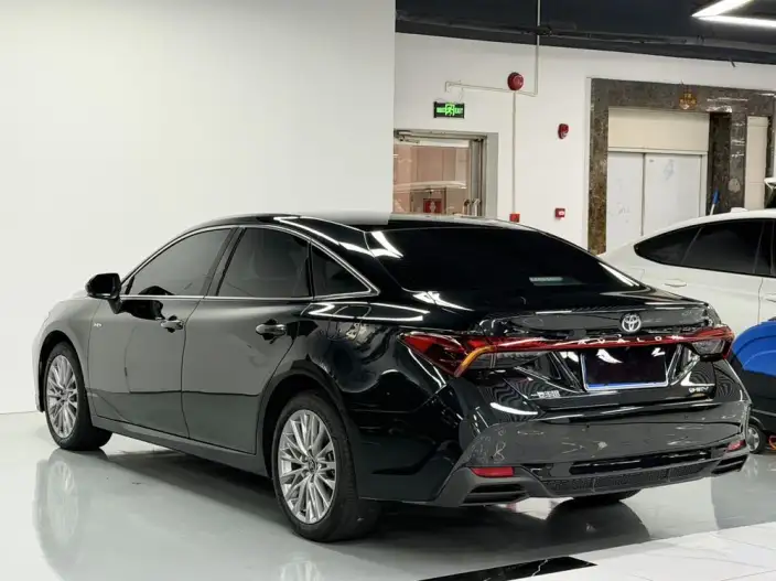 Toyota Avalon 2026 Model Intelligent Hybrid 2.0L E-CVT Deluxe Edition – фото 4