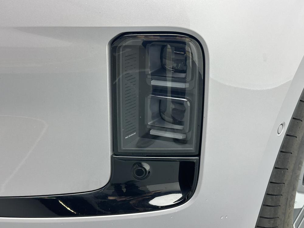 Volvo XC70 2026 модификация 2WD Long Battery Life Pro Core – фото 12