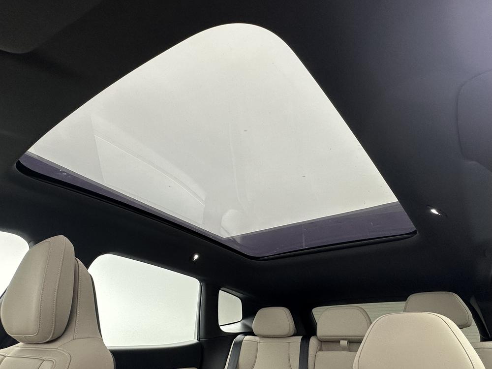 Volvo XC70 2026 модификация 2WD Long Battery Life Pro Core – фото 19