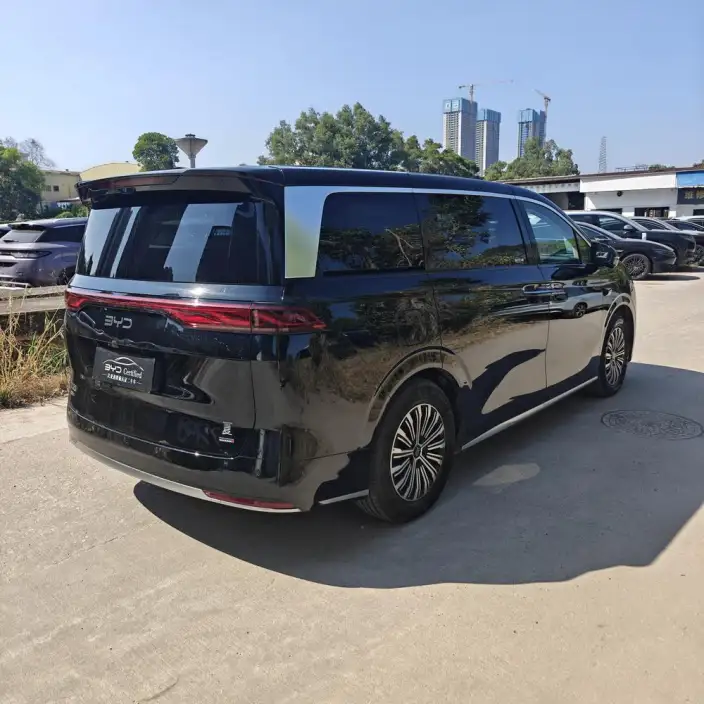 Xia 2026 Model DM-i 218KM Excellence Model – фото 6