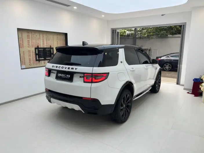 Land Rover Discovery Sport 2024 Model 249PS R-Dynamic SE Performance Technology Edition 5 seat – фото 5