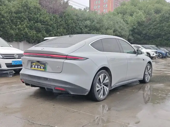 NIO ET5 2024 Model 75kWh – фото 6