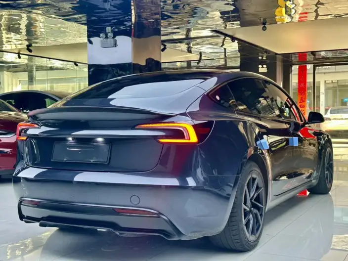 Model 3 2024 Model High performance All-wheel drive version – фото 6