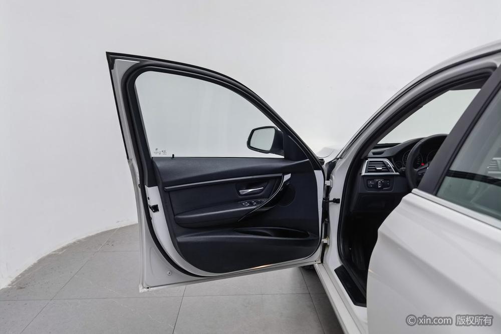 BMW 3 Series 2017 320Li Fashion – фото 21