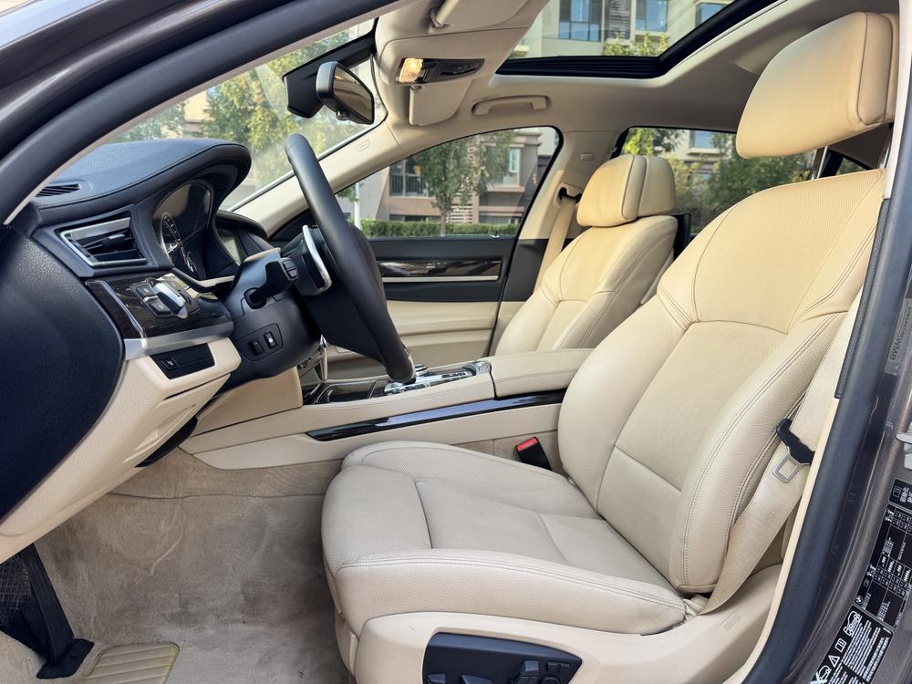 BMW 7 Series 2013 модификация 740Li xDrive – фото 33