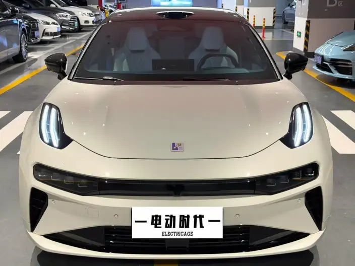 ZEEKR 001 2026 Model Ultra Edition 103kWh 4WD – фото 2