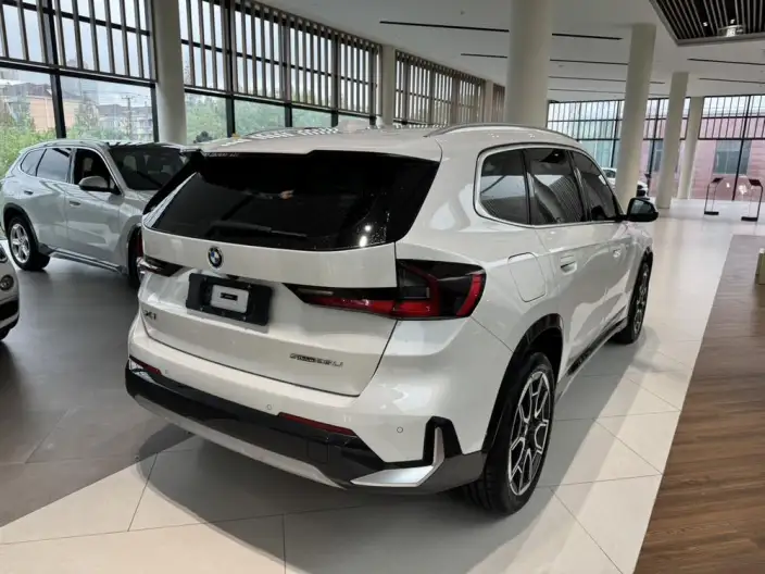 BMW X1 2023 Model sDrive25Li X Design Set – фото 5