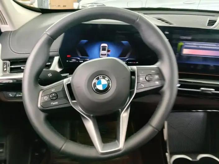 BMW X1 2023 Model sDrive25Li X Design Set – фото 8