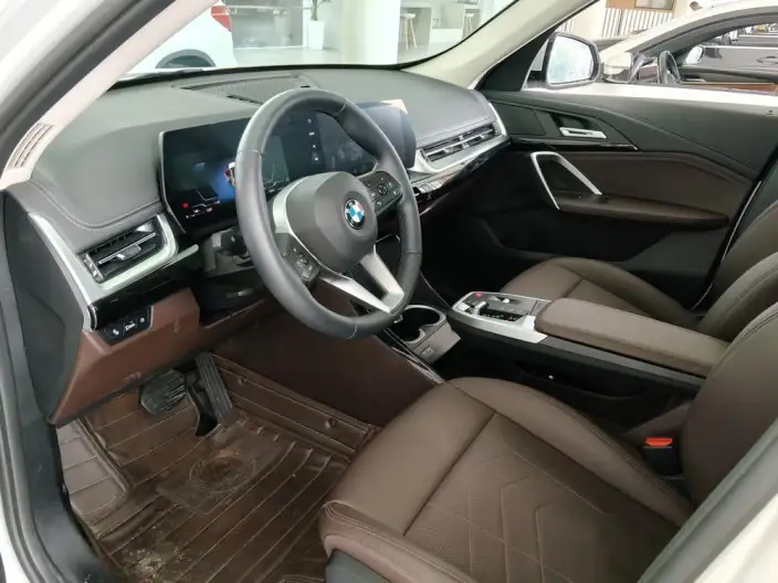 BMW X1 2023 Model sDrive25Li X Design Set – фото 9