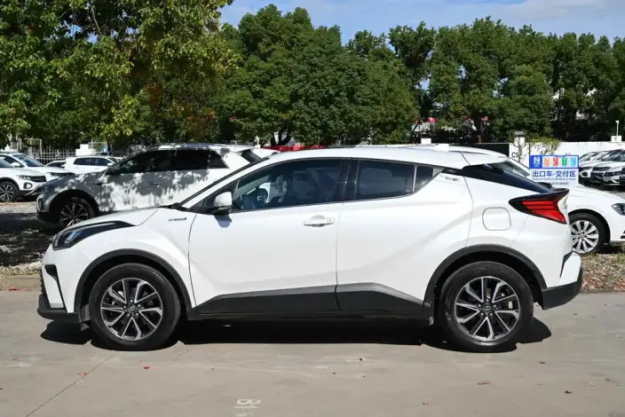 Yize Izoa 2023 Model Intelligent Hybrid 2.0L E-CVT Yichi Edition – фото 4