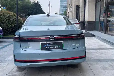 Volkswagen Passat PHEV 2026 Model ePro Ultimate Edition – фото 4