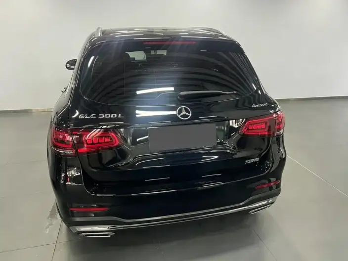 Mercedes-Benz GLC 2022 Model Facelift GLC 300 L 4MATIC Dynamic Model Collector Edition – фото 5