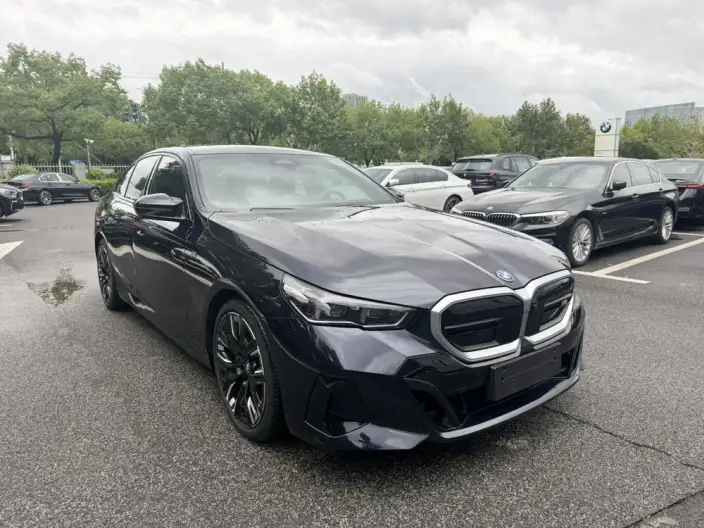 BMW i5 Imported 2024 Model M60 xDrive – фото 3