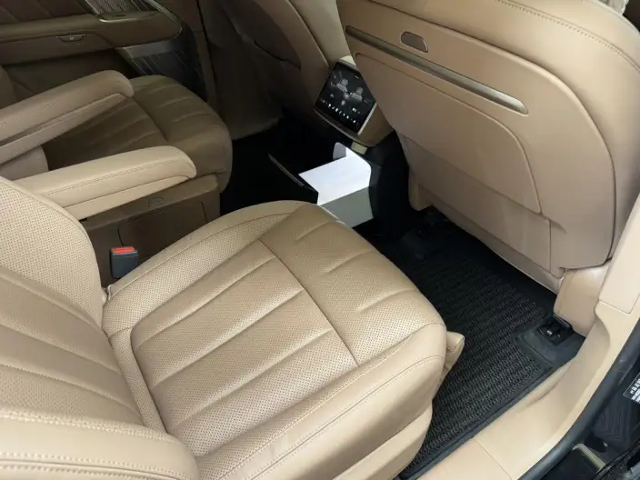 ONVO L90 2025 Model VI seat Edition Ultra – фото 9