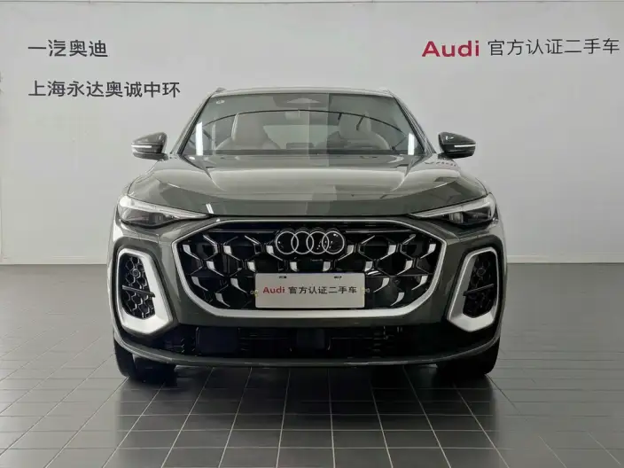 Audi Q5L 2026 Model 2.0T 10M Users Edition Edition – фото 2