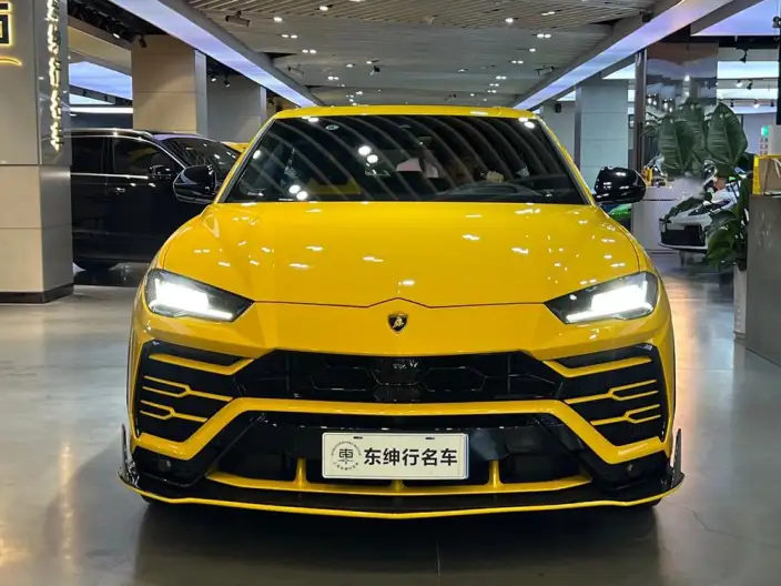 Urus 2021 Model 4.0T V8 – фото 2