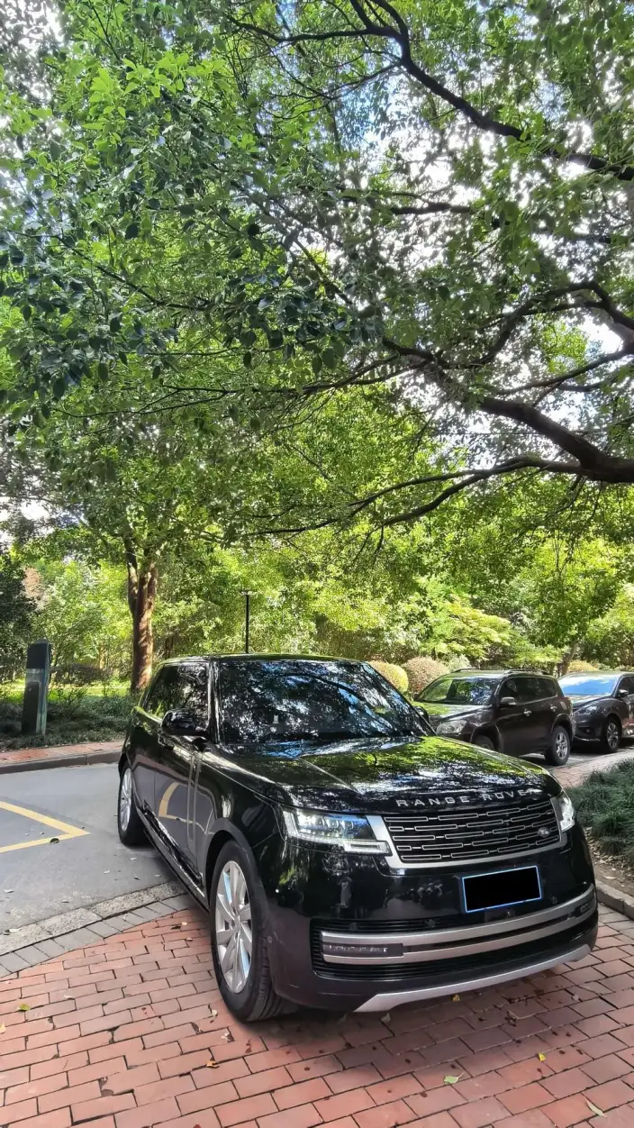 Range Rover 2025 Model 3.0 L6 400PS Shengshi Extended Edition