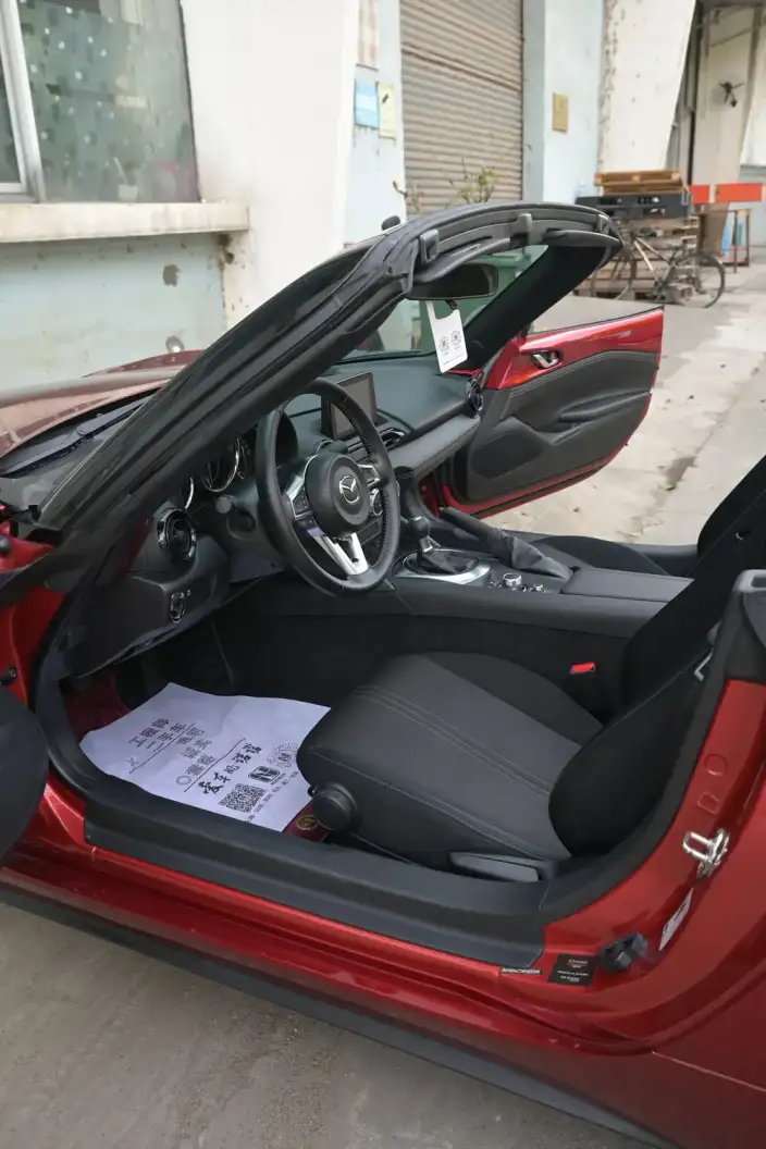 Mazda MX-5 2023 Model 2.0L Manual Rear Drive 2 seat Parallel Imported – фото 9