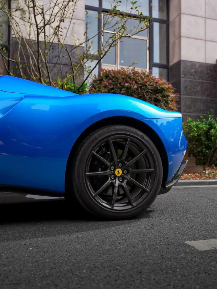 Ferrari 296 2022 Model 3.0T V6 GTS – фото 9