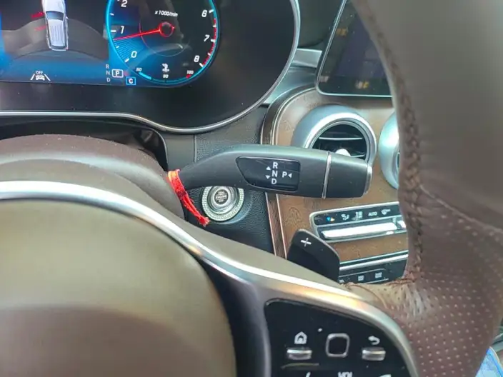 Mercedes-Benz GLC 2022 Model Facelift GLC 300 L 4MATIC Dynamic Model – фото 9