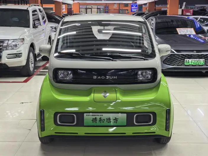 Baojun KiWi EV 2022 Model Designer Light Edition Ternary lithium – фото 2