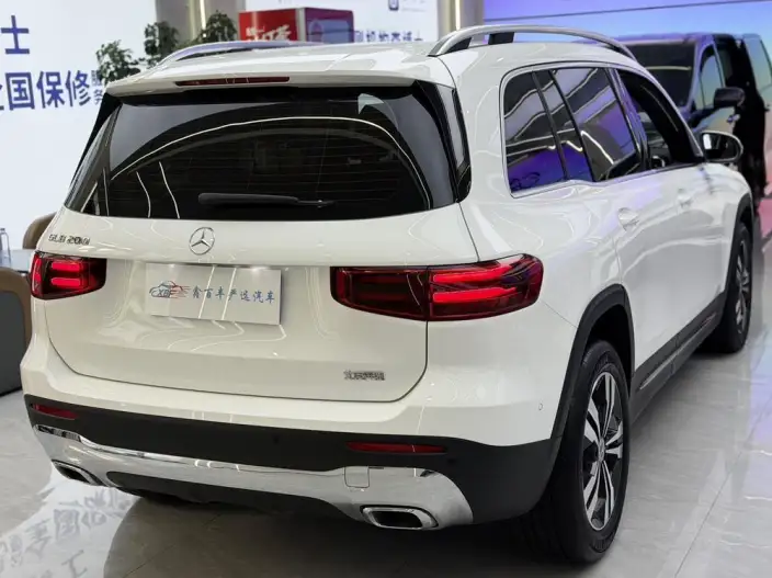 Mercedes-Benz GLB 2024 Model Facelift GLB 200 Dynamic Model – фото 6