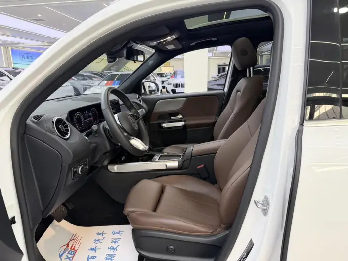 Mercedes-Benz GLB 2024 Model Facelift GLB 200 Dynamic Model – фото 10