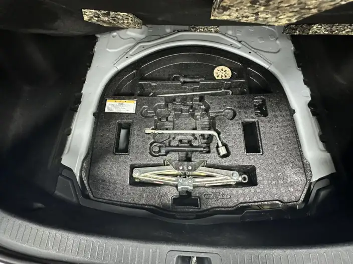 Toyota Corolla 2023 Model 1.5L CVT Pioneer Edition – фото 8