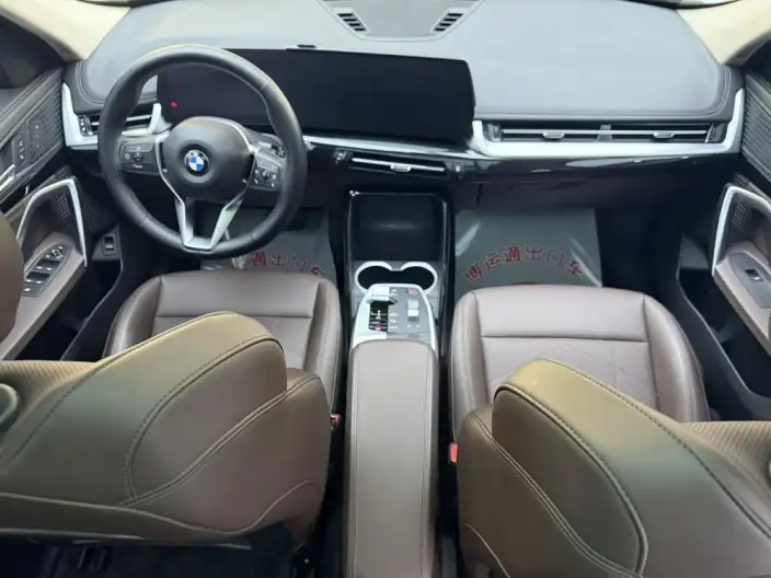 BMW X1 2023 Model sDrive20Li X Design Set – фото 8