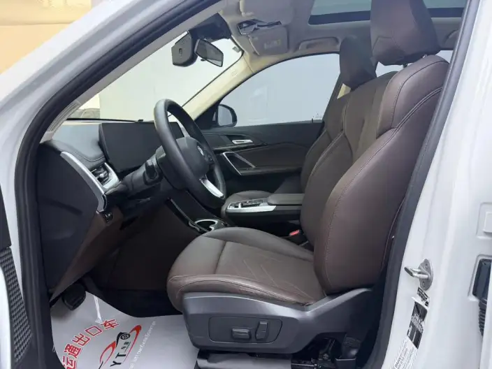 BMW X1 2023 Model sDrive20Li X Design Set – фото 10