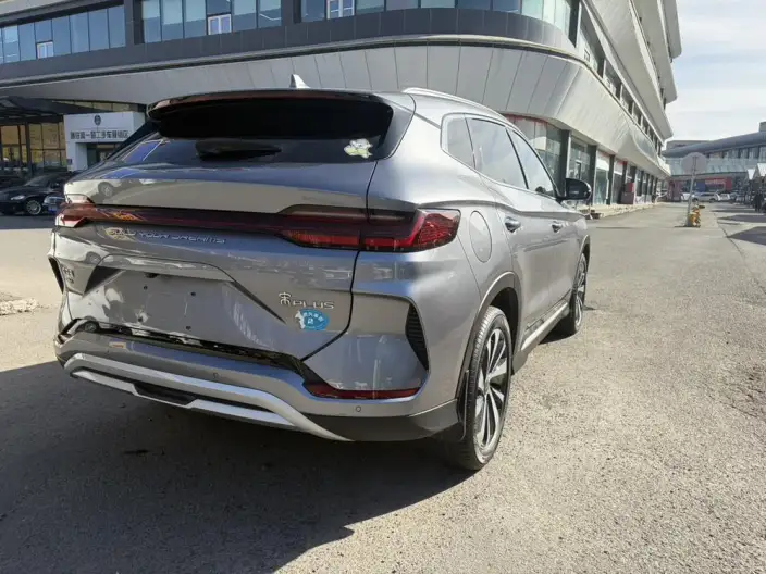 BYD Song PLUS DM 2023 Model DM-i Champion Edition 110KM Flagship Model – фото 7