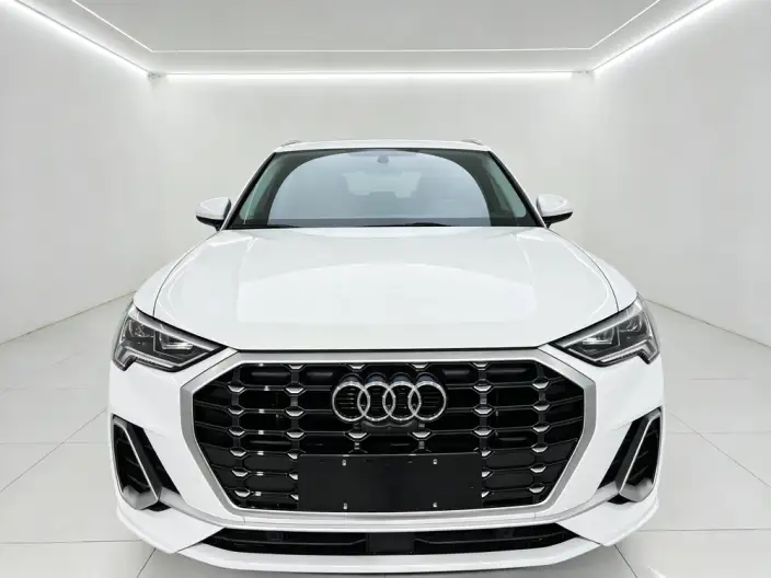 AUDI Q3 2023 Model 35 TFSI Fashion Dynamic Model – фото 2