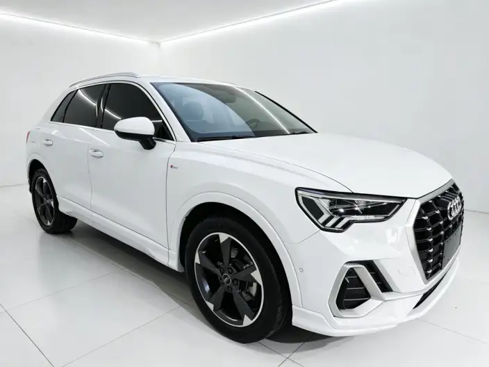 AUDI Q3 2023 Model 35 TFSI Fashion Dynamic Model – фото 3