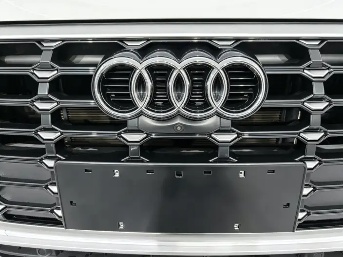 AUDI Q3 2023 Model 35 TFSI Fashion Dynamic Model – фото 7