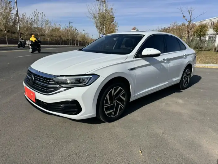 Volkswagen Sagitar 2023 Model 280TSI DSG Beyond Edition – фото 1