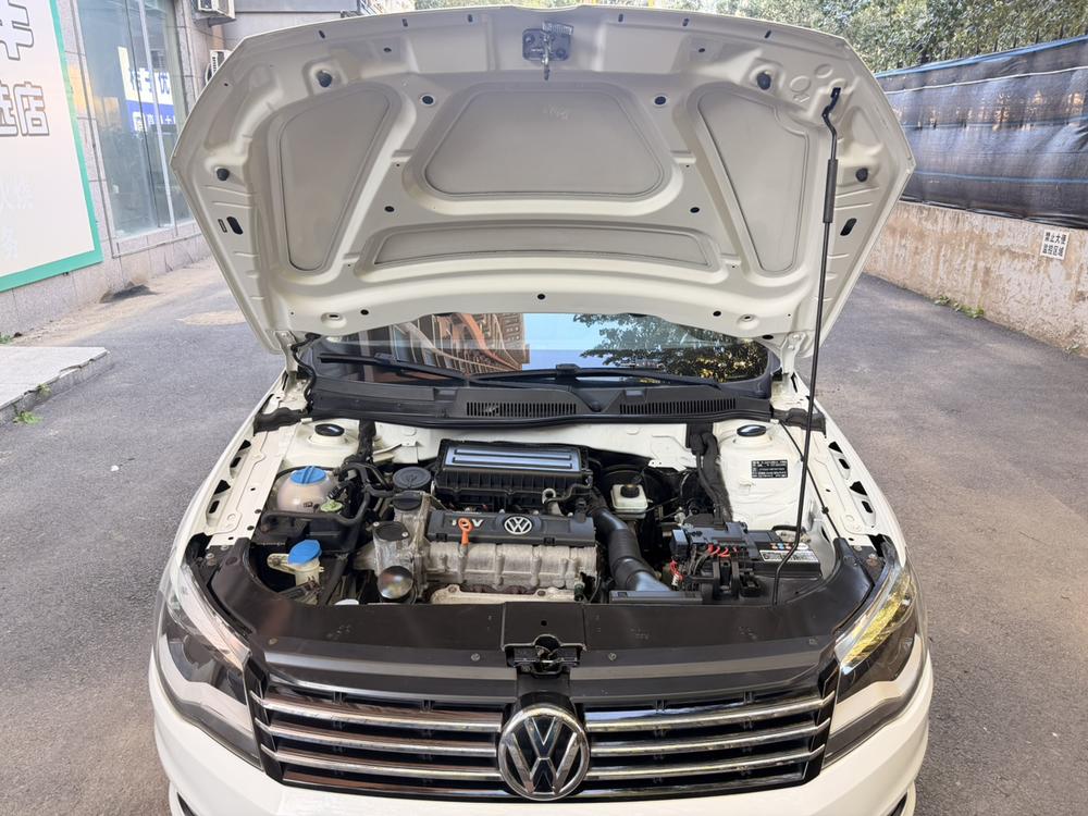 Volkswagen Bora 2014 модификация 1.6L Automatic Luxury – фото 7
