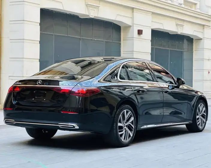 Mercedes-Benz E-Class 2024 Model Facelift E 300 L Fashion Model sedan – фото 6