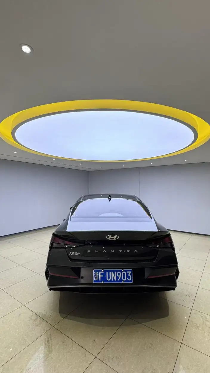 Hyundai Ioniq 2023 Model 1.5L CVT GLX Elite Edition – фото 5