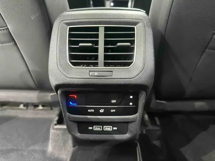 Volkswagen Tayron 2022 Model 280TSI 2WD Luxury Zhilian Edition – фото 10