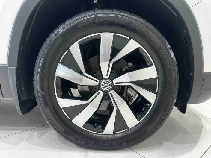 Volkswagen Tayron 2022 Model 280TSI 2WD Luxury Zhilian Edition – фото 7
