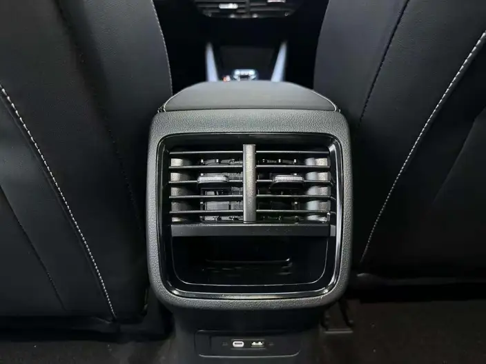 Skoda Octavia 2022 Model PRO TSI280 DSG Luxury Edition – фото 9