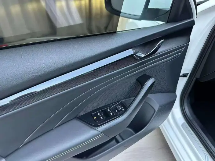 Skoda Octavia 2022 Model PRO TSI280 DSG Luxury Edition – фото 10