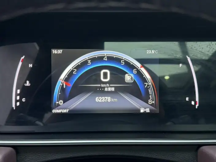 GAC Trumpchi M6 2021 Model 270T Automatic Exclusive Edition 7 seat – фото 9