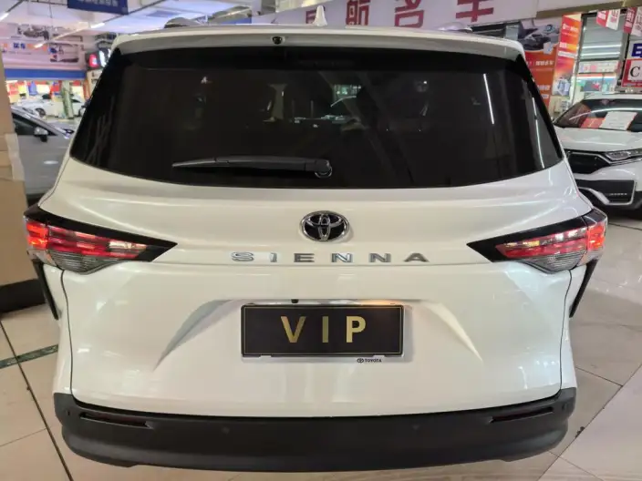 Toyota Sienna 2024 Model Hybrid 2.5L Comfort Edition – фото 5