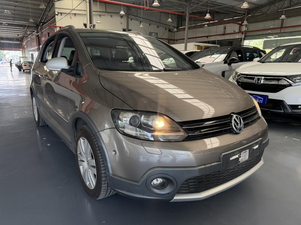 Volkswagen Golf Import 2011 1.4TSI CrossGolf – фото 3